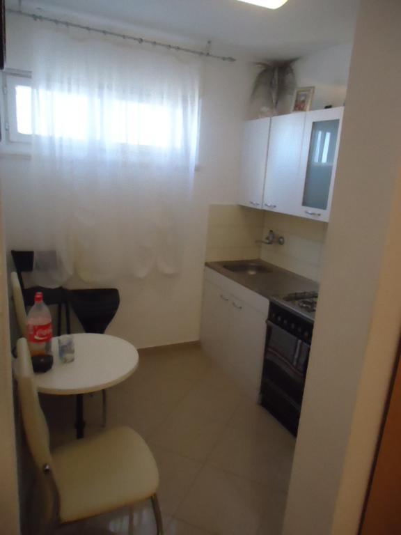 Studio Apartment Ema Split Ngoại thất bức ảnh