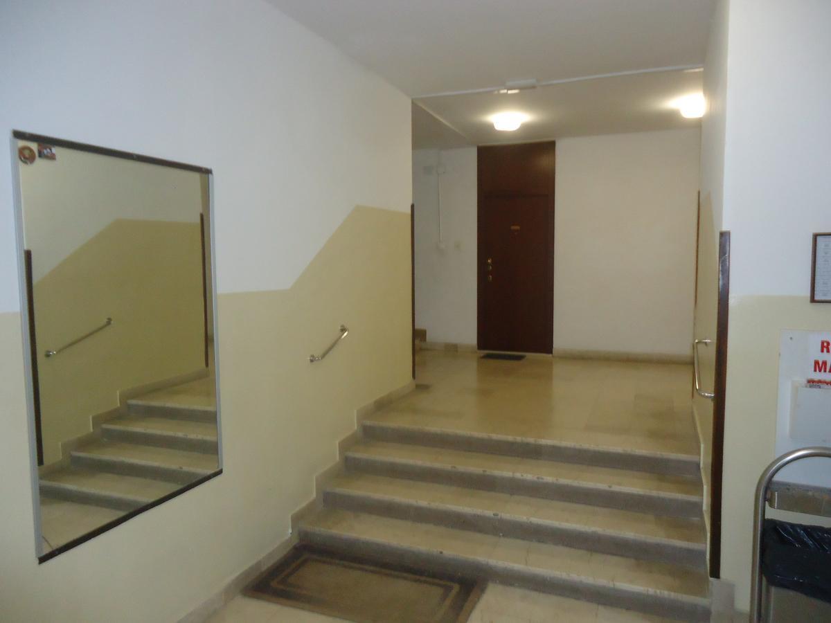 Studio Apartment Ema Split Ngoại thất bức ảnh